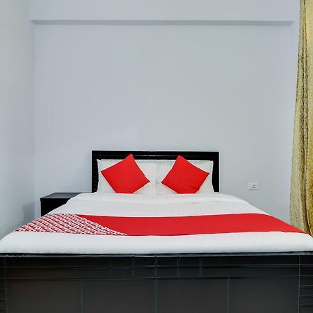 Hotel O Vgs Chinhat Kültér fotó