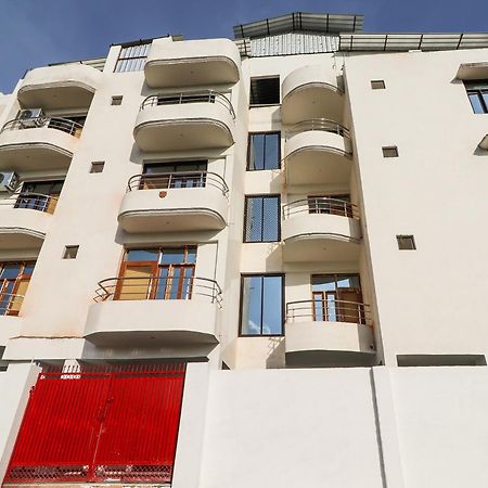 Hotel O Vgs Chinhat Kültér fotó