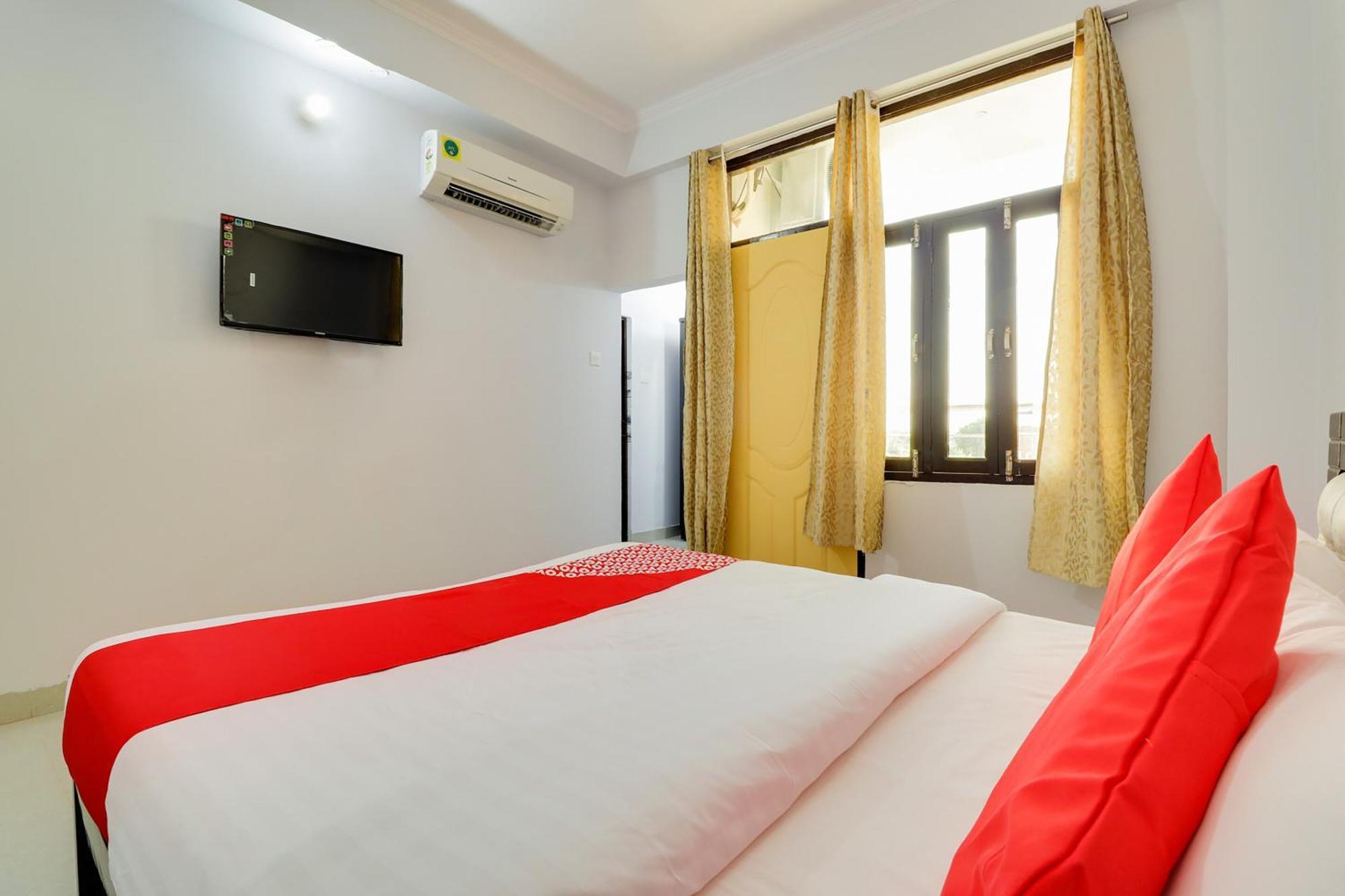 Hotel O Vgs Chinhat Kültér fotó